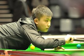 更凸显了他 更凸显了他