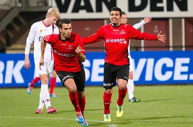 高壓防守特 高壓防守特