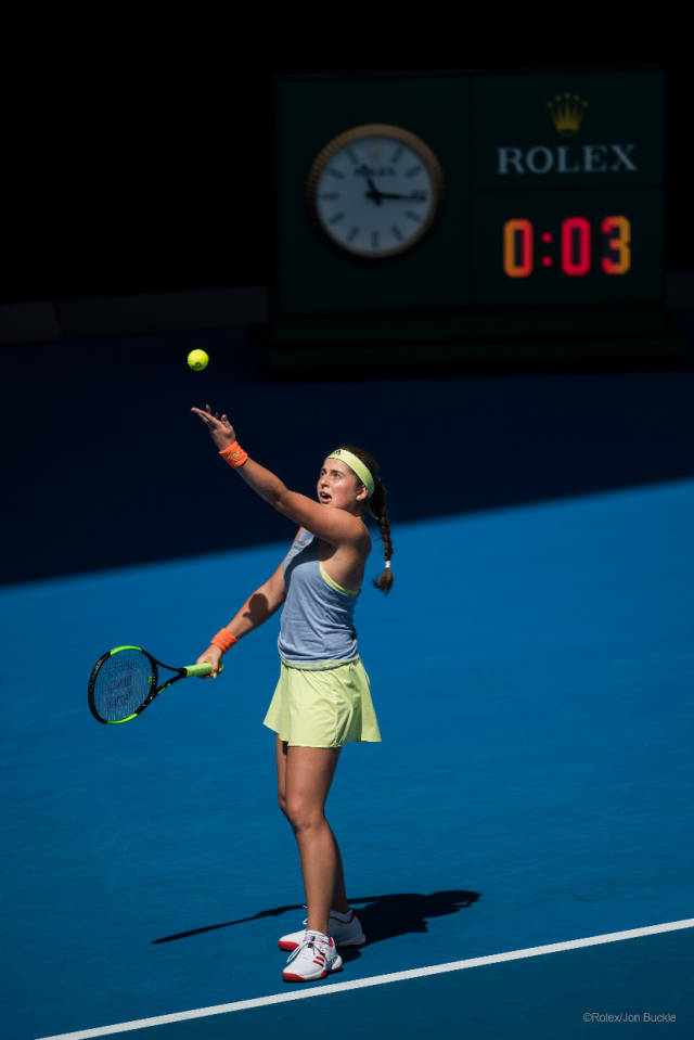 年轻而富有 年轻而富有