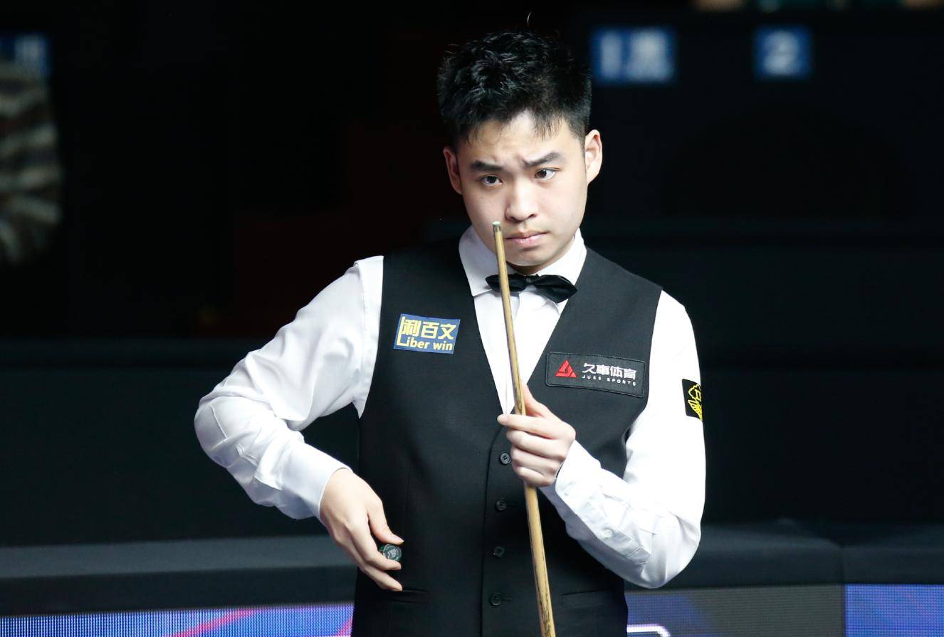 让年轻队员 让年轻队员