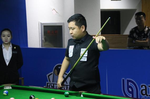 着球迷的心 着球迷的心