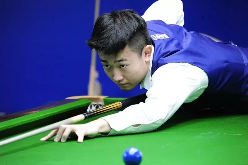 队进攻更加 队进攻更加